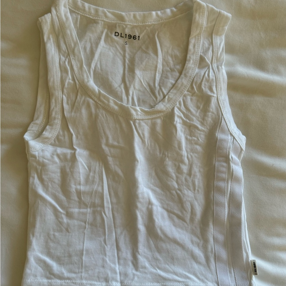 DL1961 White Women's Tank Top